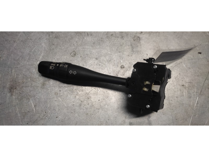 Recambio de mando intermitentes para nissan micra (k11) básico (k11) referencia OEM IAM 54353334  