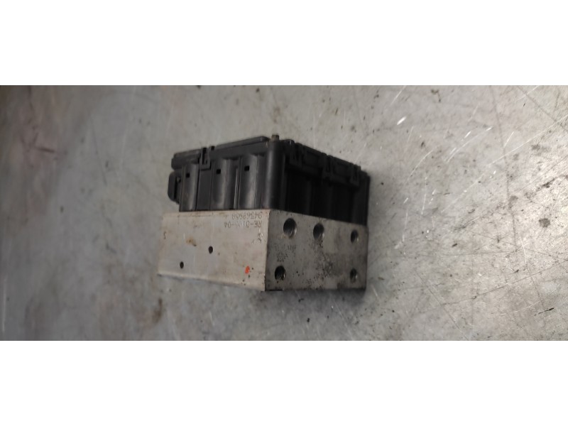 Recambio de abs para citroen xantia berlina 2.0 hdi 90/109 sx referencia OEM IAM 9625975480 ATE 