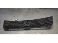 Recambio de rejilla delantera para mercedes sprinter (w901,w903) combi 2.3 cat referencia OEM IAM 9018880123   2
