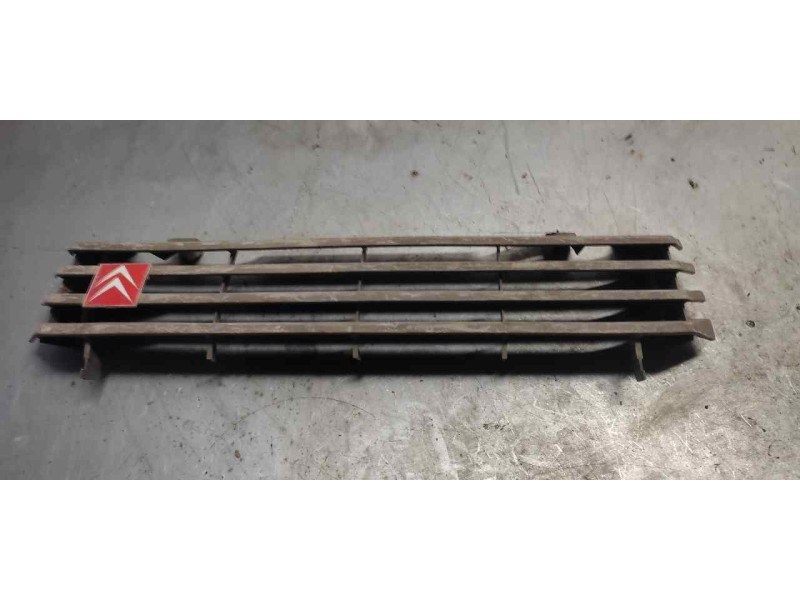 Recambio de rejilla delantera central para citroen c15 d referencia OEM IAM   