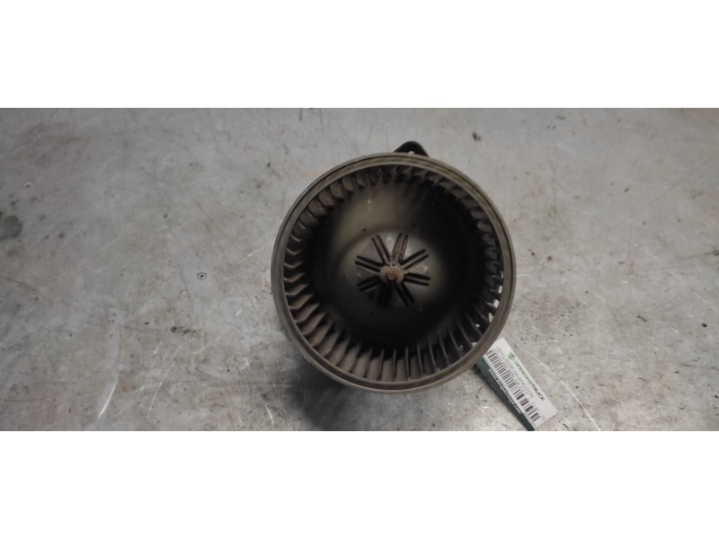 Recambio de ventilador calefaccion para volvo s40 berlina 2.0 t referencia OEM IAM ME016700260 12V 013011191