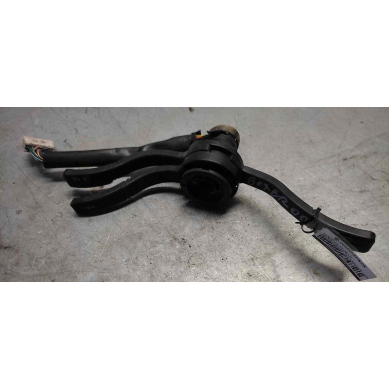 Recambio de mando multifuncion para peugeot boxer caja cerrada, acristalada (rs3200)(330)(´02) 330 m td referencia OEM IAM   