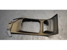 Recambio de molduras delanteras para isuzu van midi van midi caja cerrada, corto referencia OEM IAM  CONTORNO FARO DERECHO  2