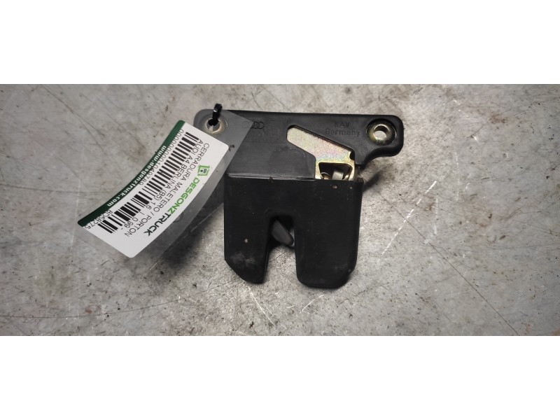 Recambio de cerradura maletero / porton para audi a4 berlina (b5) 1.6 referencia OEM IAM 8D5827505  