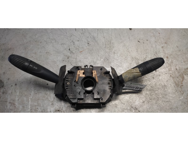 Recambio de mando multifuncion para fiat doblo (119) 1.9 diesel cat referencia OEM IAM A223  