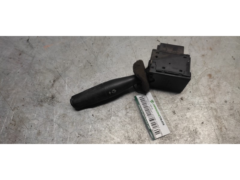 Recambio de mando limpia para peugeot expert kombi confort acristaldo (5 asientos) referencia OEM IAM 96049596ZL  