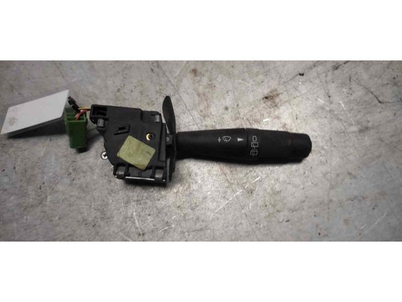 Recambio de mando limpia para peugeot 205 berlina 1.1 mito referencia OEM IAM 9753275380  