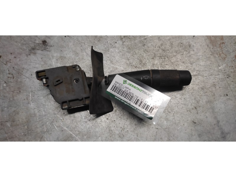 Recambio de mando limpia para peugeot 405 berlina 1.8 cat referencia OEM IAM   7 PINS