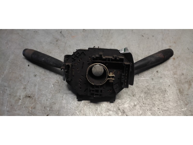 Recambio de mando multifuncion para fiat cinquecento (170) 0.7 referencia OEM IAM B883  