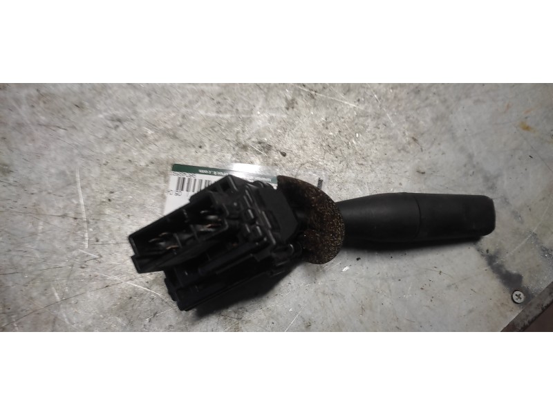 Recambio de mando limpia para peugeot 206 berlina xs clim referencia OEM IAM 96049597ZL  