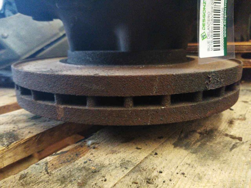 Recambio de buje delantero para mitsubishi canter 01/99  3.9 diesel referencia OEM IAM   