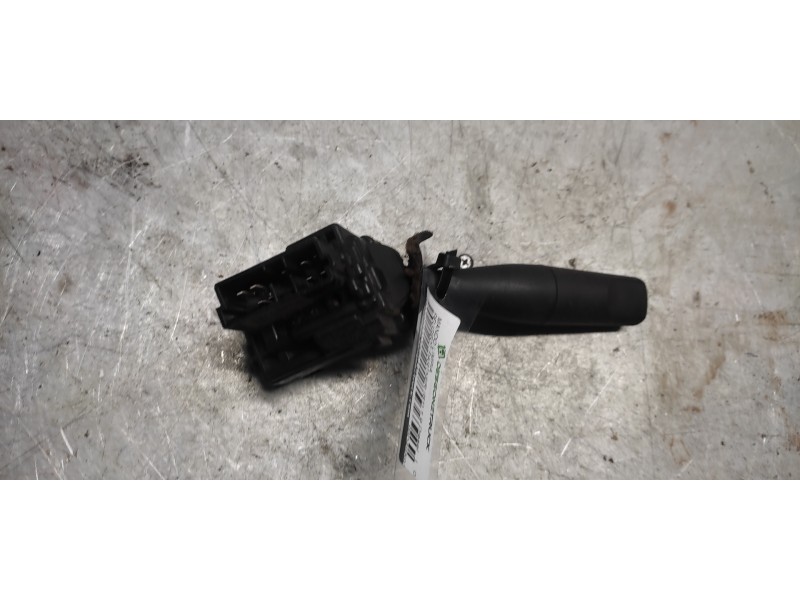 Recambio de mando limpia para peugeot partner (s1) 1.9 diesel referencia OEM IAM 96049597ZL 9 PINS 