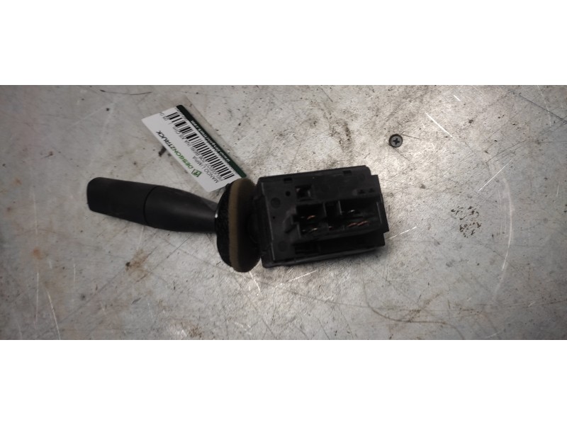 Recambio de mando limpia para peugeot 206 berlina xs clim referencia OEM IAM 96049597ZL  