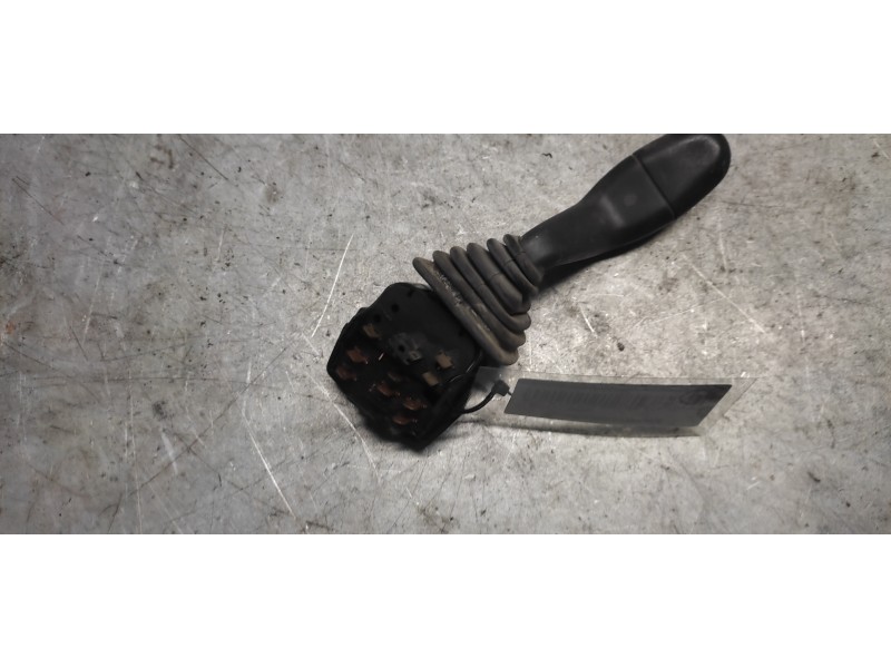 Recambio de mando limpia para skoda felicia berlina ( 791) dynamic referencia OEM IAM 441945260166 9 PINS 