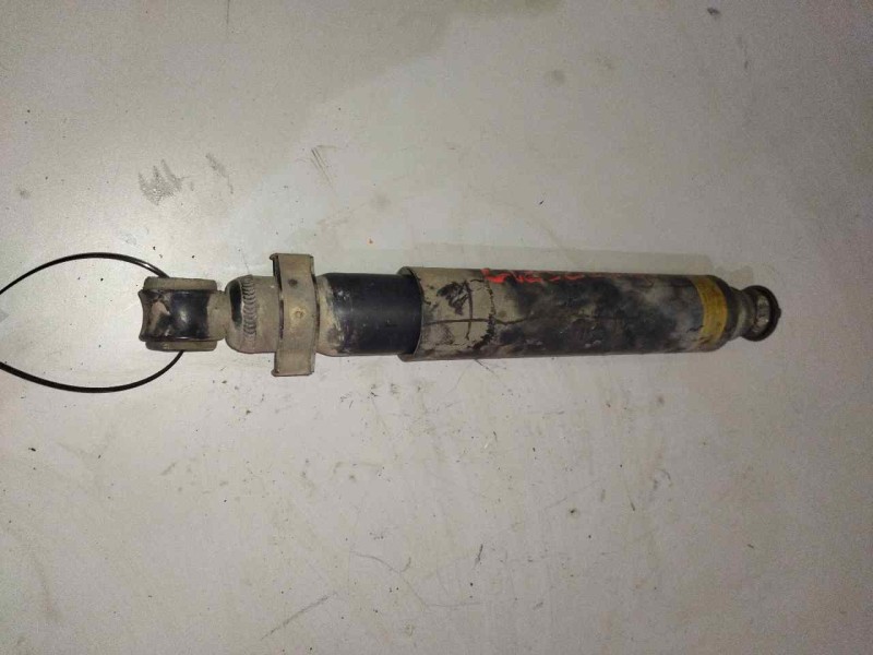 Recambio de amortiguador delantero para mitsubishi canter 01/99  3.9 diesel referencia OEM IAM MK331338  
