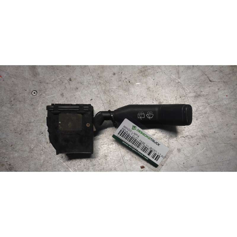 Recambio de mando limpia para renault clio i fase i+ii (b/c57) 1.2 alize referencia OEM IAM   