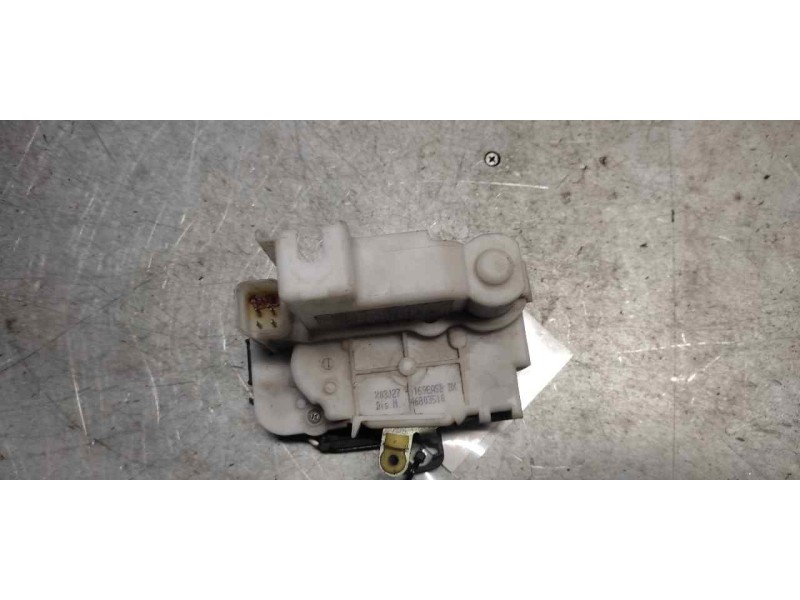 Recambio de cerradura puerta delantera derecha para fiat panda (169) 1.1 8v referencia OEM IAM 46803510  