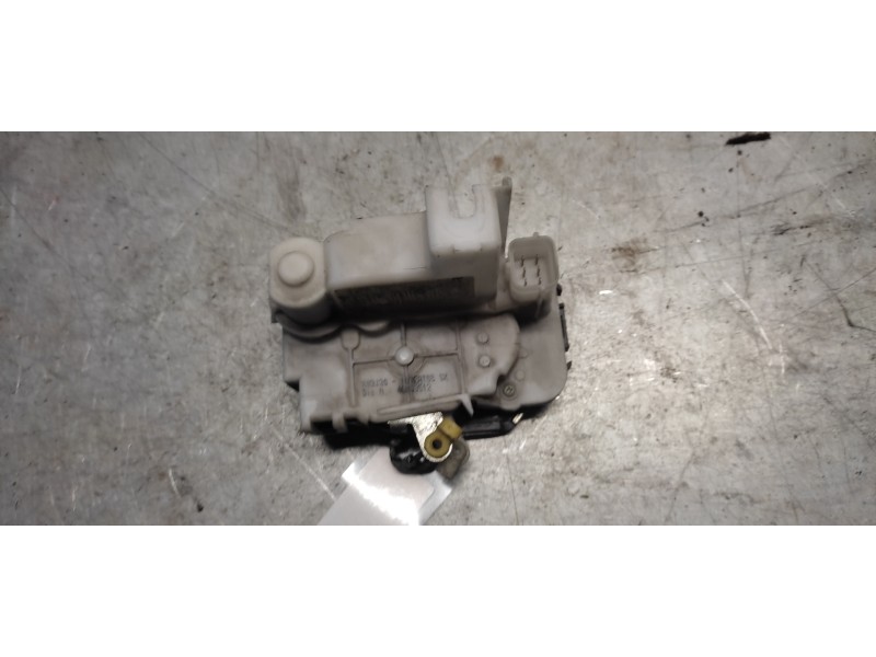 Recambio de cerradura puerta delantera izquierda para fiat panda (169) 1.1 8v referencia OEM IAM 46803512  