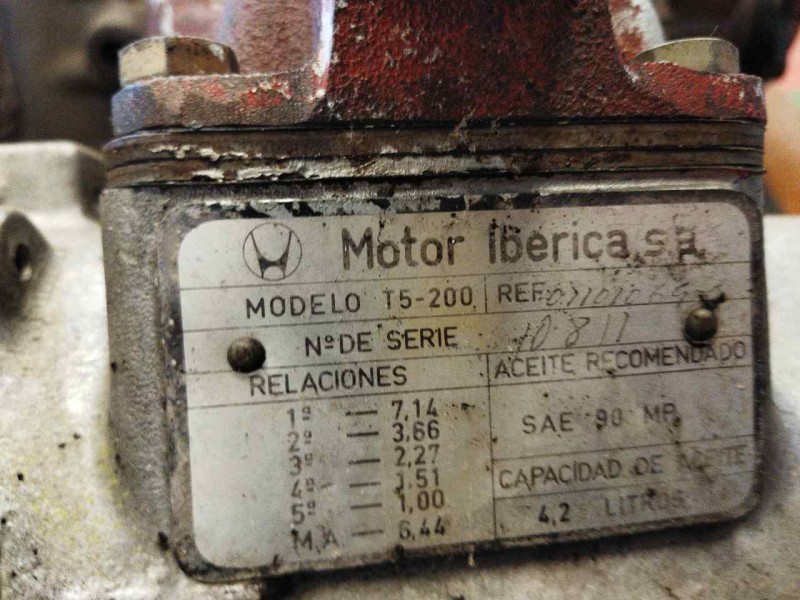 Recambio de caja cambios para nissan trucks l80.09 l80-88 referencia OEM IAM T5200  