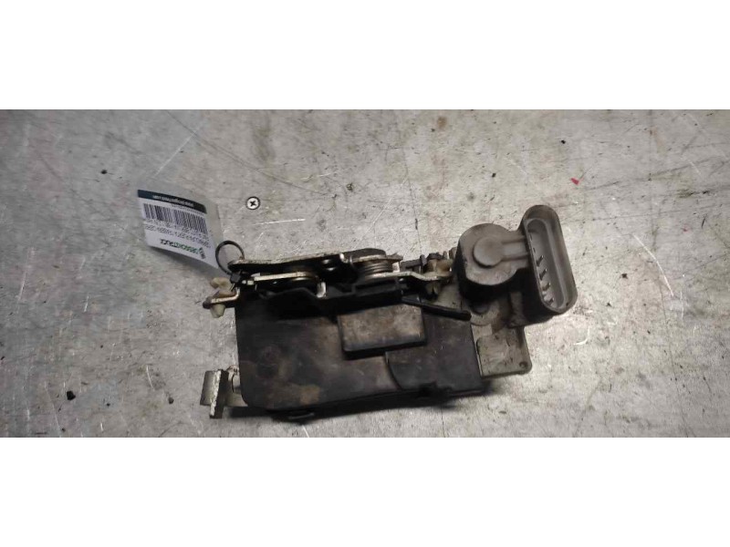 Recambio de cerradura puerta trasera derecha para fiat punto berlina (188) 1.2 8v active referencia OEM IAM   