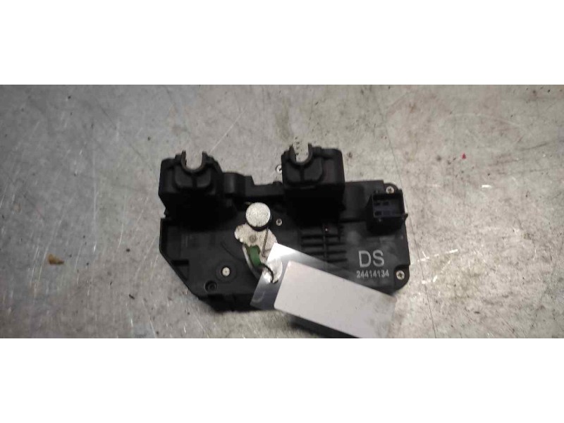 Recambio de cerradura puerta trasera izquierda para opel zafira a comfort referencia OEM IAM 24414134  