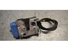 Recambio de cerradura puerta trasera izquierda para audi a4 avant (b5) 1.9 tdi referencia OEM IAM   