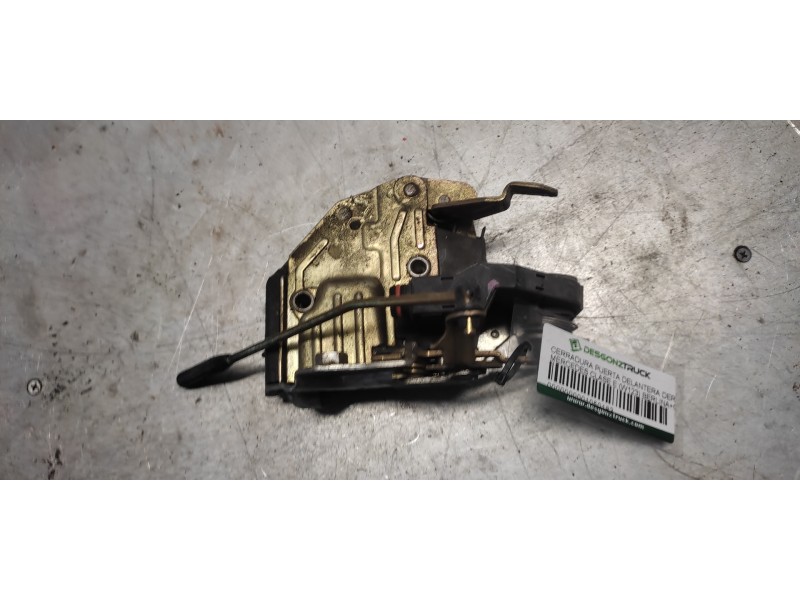 Recambio de cerradura puerta delantera derecha para mercedes clase e (w123) berlina+coupe d 200 referencia OEM IAM   