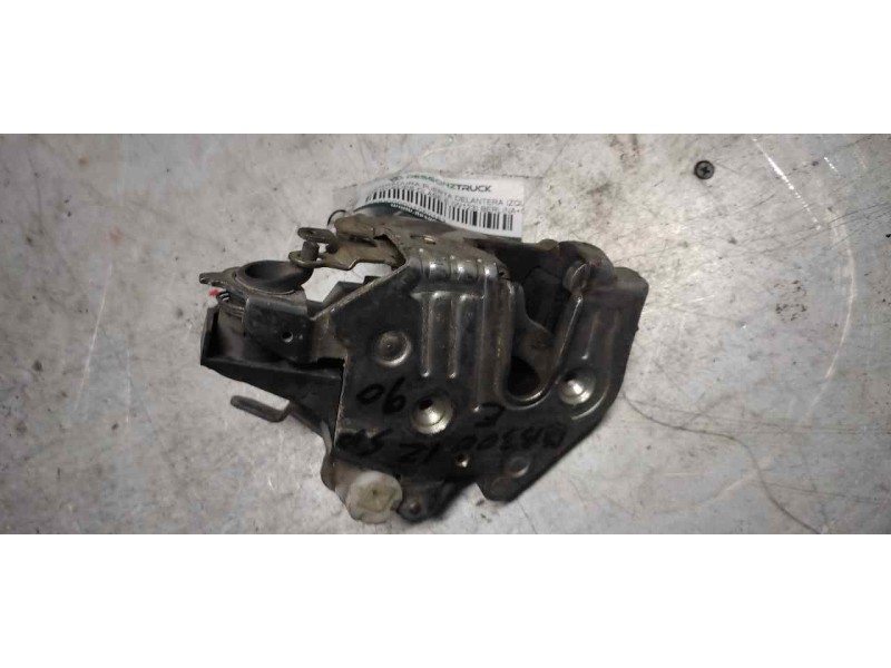 Recambio de cerradura puerta delantera derecha para mercedes clase e (w123) berlina+coupe d 200 referencia OEM IAM   