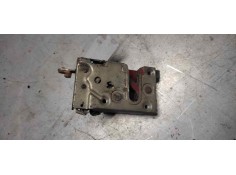Recambio de cerradura puerta trasera izquierda para peugeot 205 berlina 1.1 mito referencia OEM IAM   