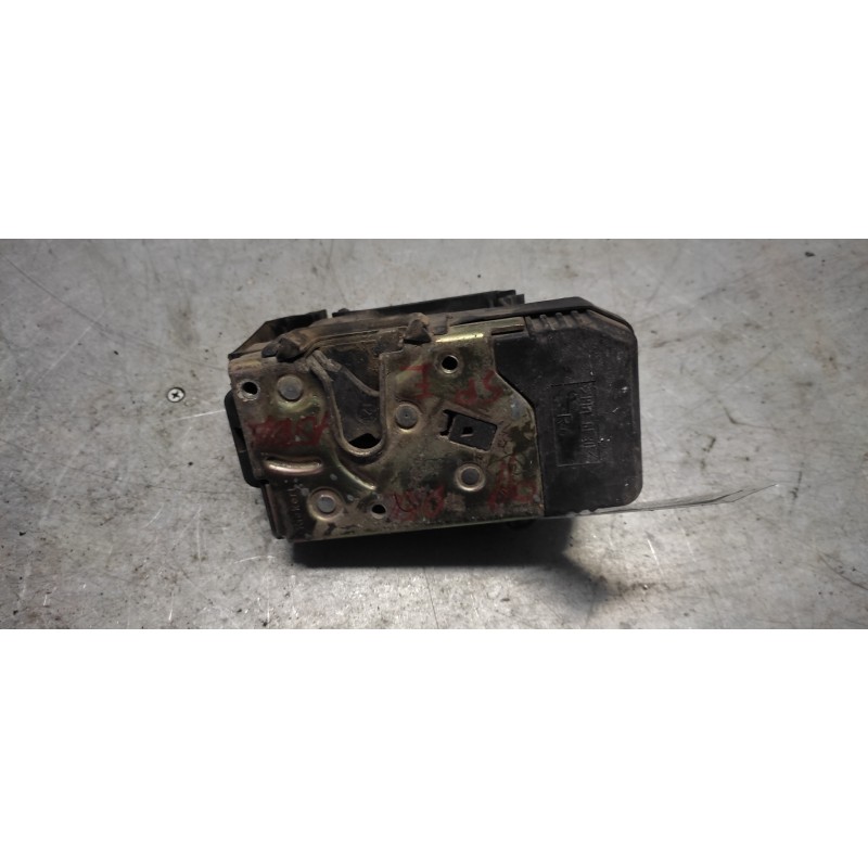 Recambio de cerradura puerta delantera derecha para opel astra g berlina comfort referencia OEM IAM 905661154 3 PINS 