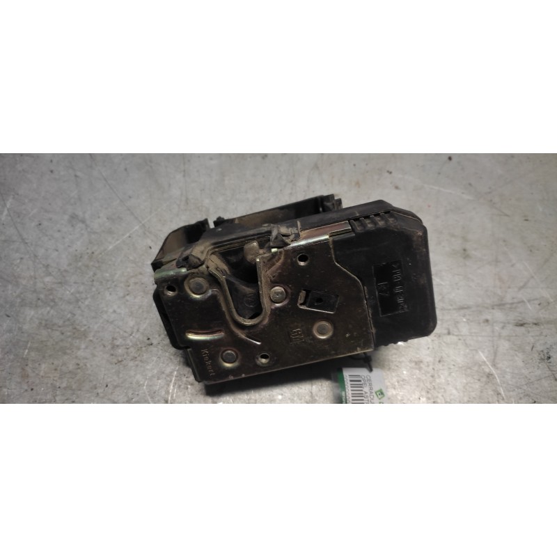 Recambio de cerradura puerta delantera derecha para opel astra g berlina comfort referencia OEM IAM 905661154 3 PINS 