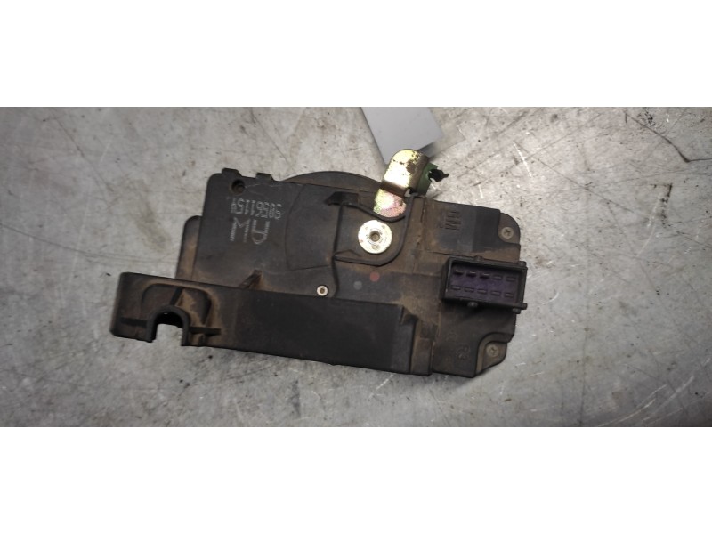 Recambio de cerradura puerta delantera derecha para opel astra g berlina comfort referencia OEM IAM 905661154 3 PINS 