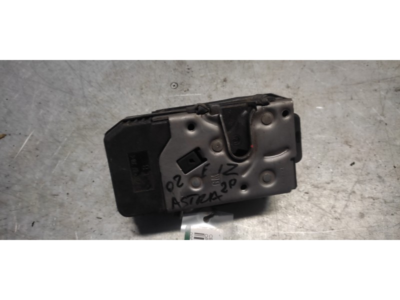 Recambio de cerradura puerta delantera izquierda para opel astra g berlina comfort referencia OEM IAM 24444015 8 PINS 