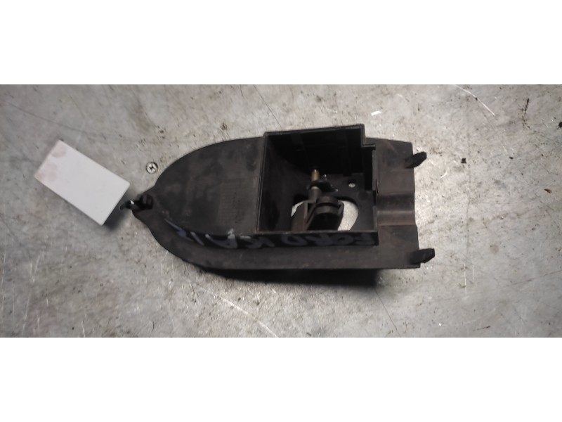 Recambio de maneta interior delantera izquierda para ford ka (ccq) básico referencia OEM IAM   
