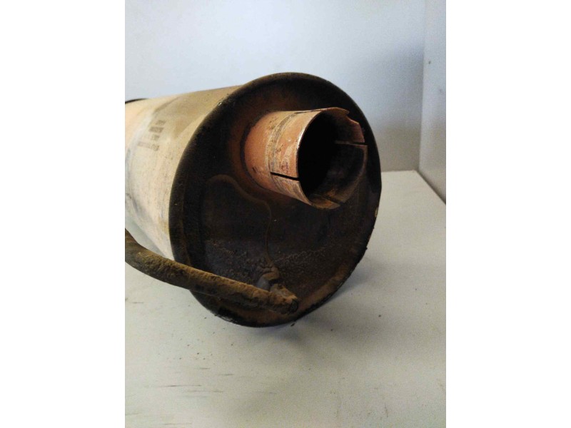 Recambio de silenciador trasero para iveco eurocargo tector 3.9 diesel referencia OEM IAM 500382796  