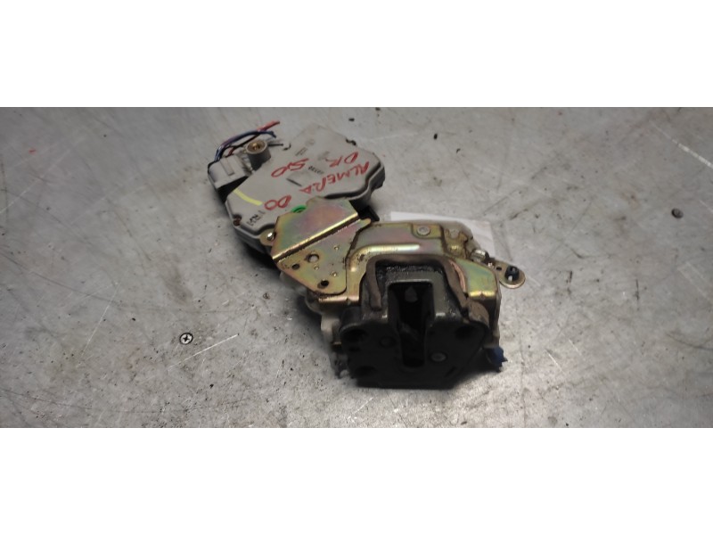 Recambio de cerradura puerta delantera derecha para nissan almera (n16/e) acenta referencia OEM IAM  6PINS 