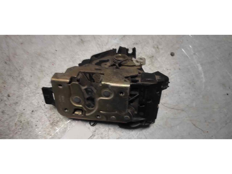 Recambio de cerradura puerta delantera izquierda para ford focus berlina (cak) ghia referencia OEM IAM  8PINS 