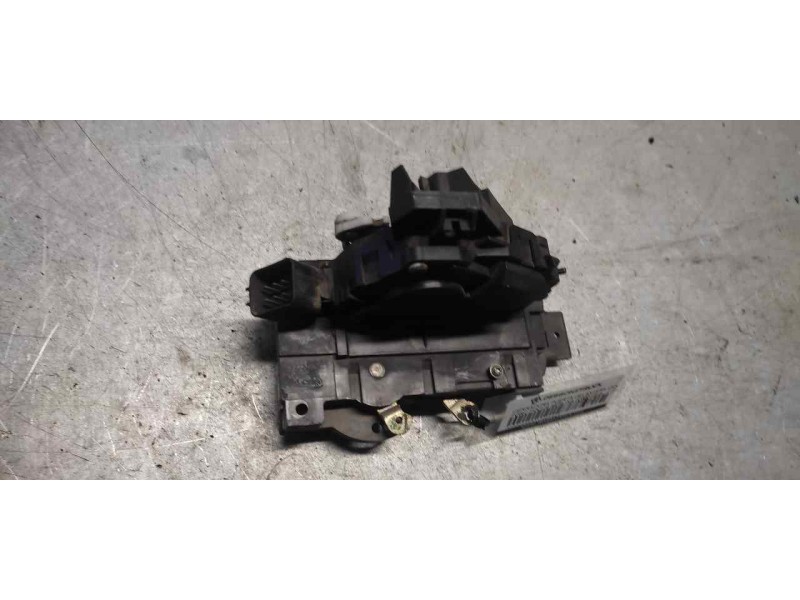 Recambio de cerradura puerta delantera izquierda para ford focus berlina (cak) ghia referencia OEM IAM  8PINS 