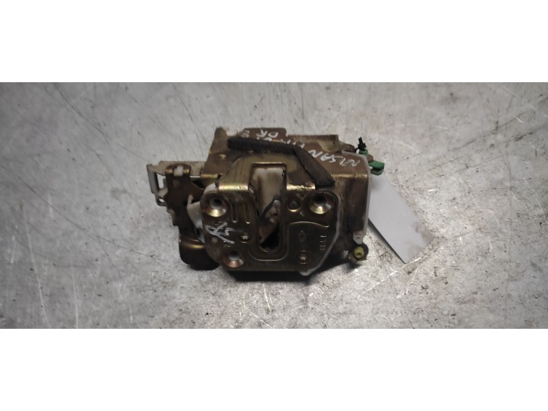Recambio de cerradura puerta delantera derecha para nissan pick-up (d22) cabina simple diesel referencia OEM IAM   