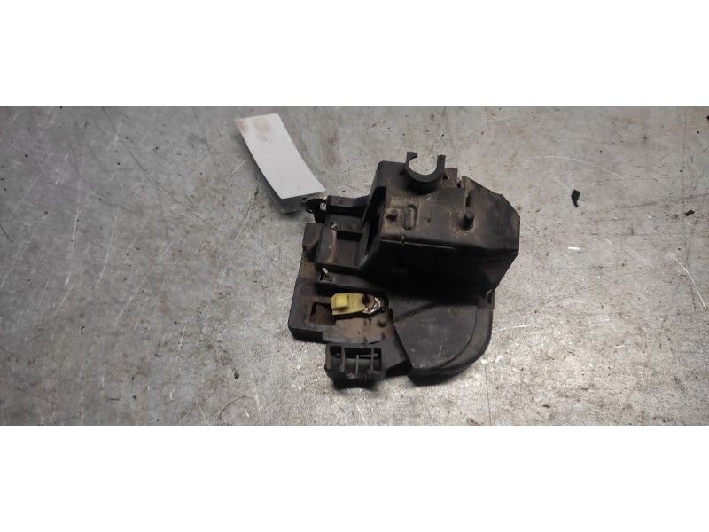 Recambio de cerradura puerta delantera izquierda para renault megane i scenic (ja0) 1.9 d kaleido referencia OEM IAM   