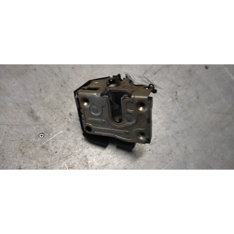 Recambio de cerradura puerta delantera izquierda para renault megane i scenic (ja0) 1.9 d kaleido referencia OEM IAM   