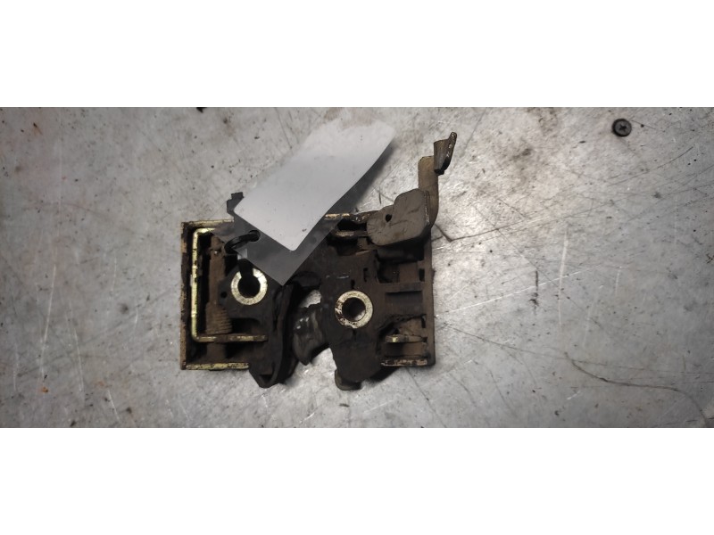 Recambio de cerradura puerta delantera derecha para seat toledo (1l) se referencia OEM IAM   