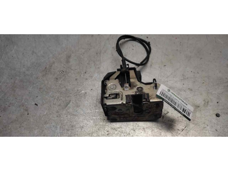 Recambio de cerradura puerta trasera izquierda para renault scenic ii confort dynamique referencia OEM IAM   