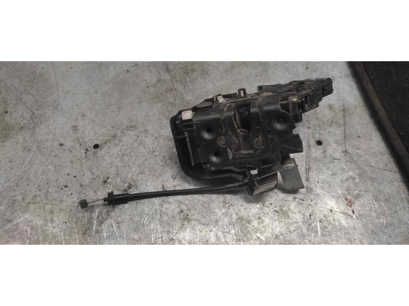 Recambio de cerradura puerta trasera izquierda para ford focus berlina (cap) ghia referencia OEM IAM   6 PINS