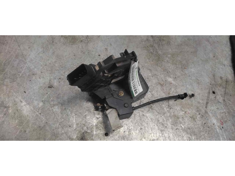 Recambio de cerradura puerta trasera izquierda para ford focus berlina (cap) ghia referencia OEM IAM   6 PINS
