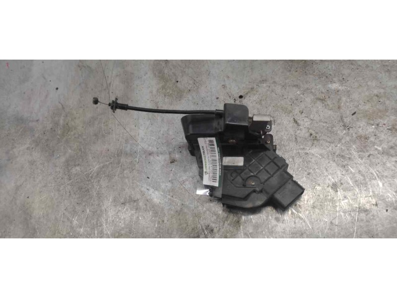 Recambio de cerradura puerta trasera izquierda para ford focus berlina (cap) ghia referencia OEM IAM   6 PINS