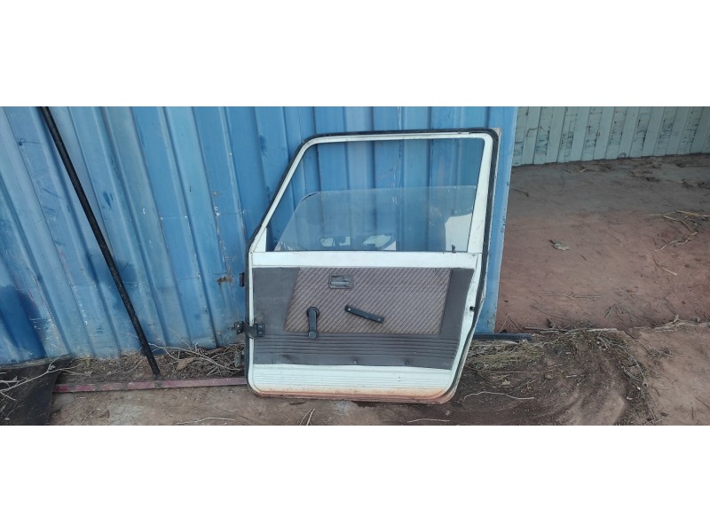 Recambio de puerta delantera derecha para suzuki samurai (sj) 1.3 cat referencia OEM IAM   