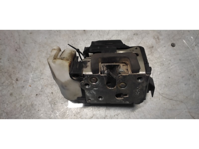 Recambio de cerradura puerta delantera derecha para fiat doblo (119) 1.9 jtd family referencia OEM IAM   