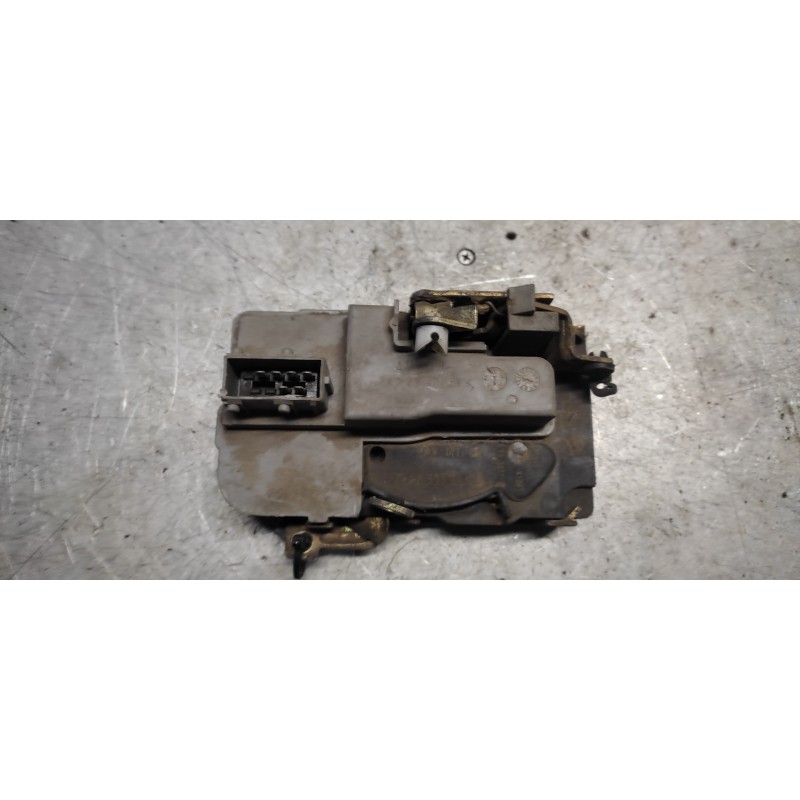 Recambio de cerradura puerta delantera derecha para peugeot 306 berlina 3/4/5 puertas (s2) boulebard referencia OEM IAM   