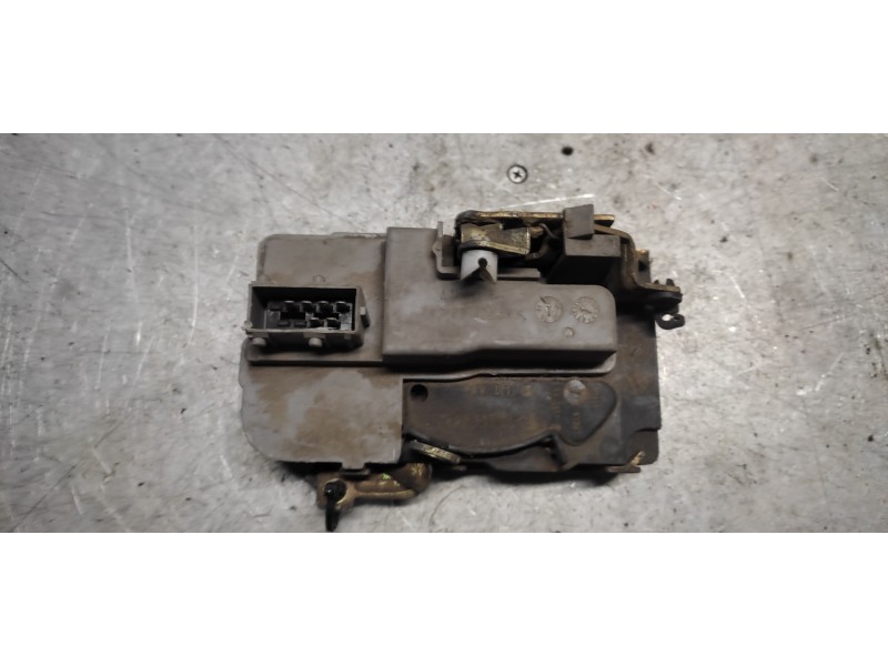 Recambio de cerradura puerta delantera derecha para peugeot 306 berlina 3/4/5 puertas (s2) boulebard referencia OEM IAM   